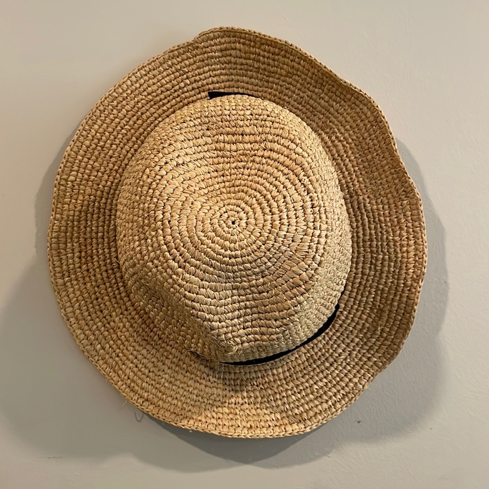 Packable Panama straw hat